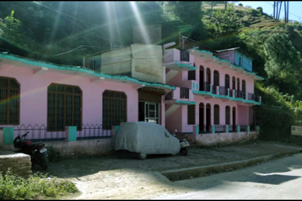 Hotel Ratna Palace & Restaurant